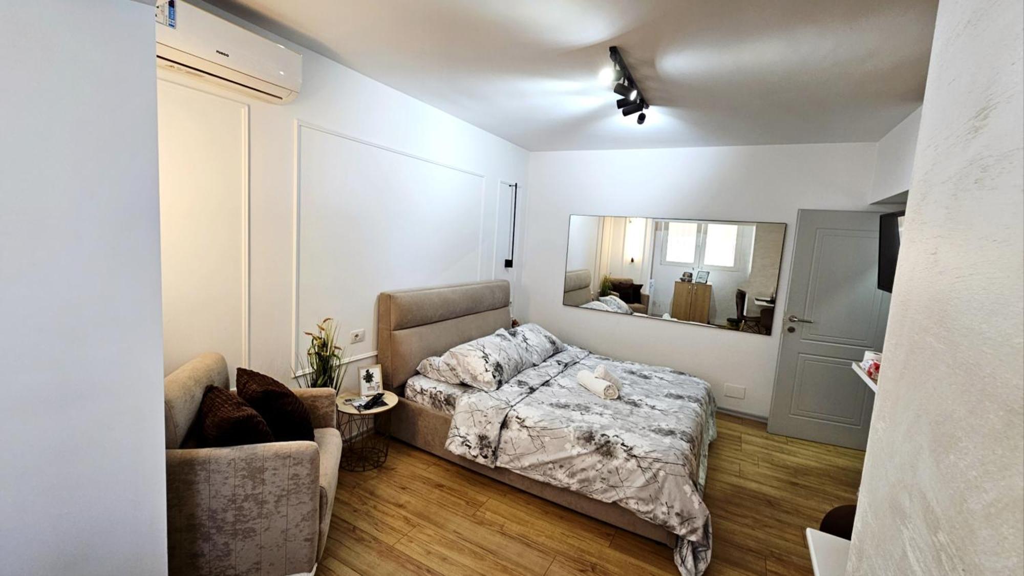 Coco'S Apartment ติรานา ภายนอก รูปภาพ