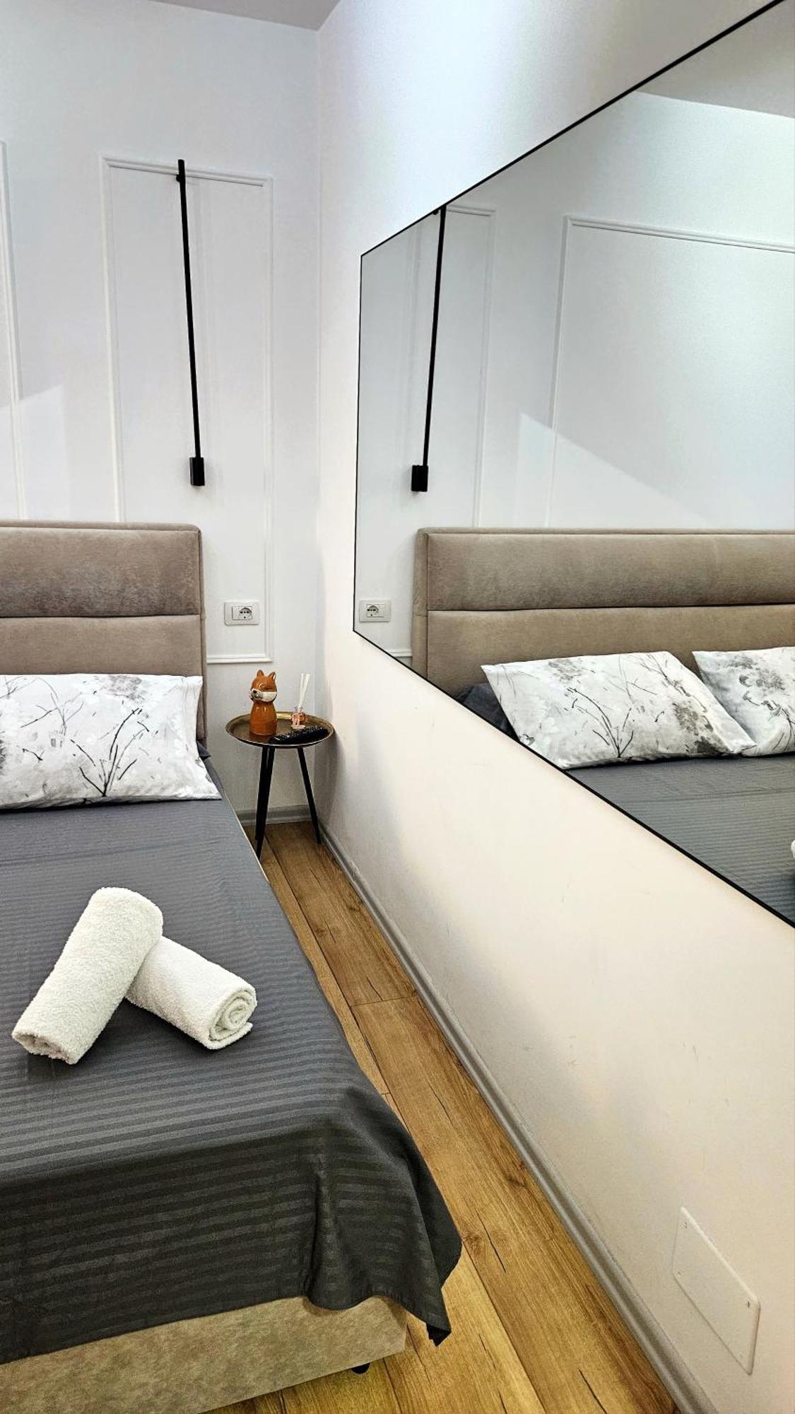 Coco'S Apartment ติรานา ภายนอก รูปภาพ