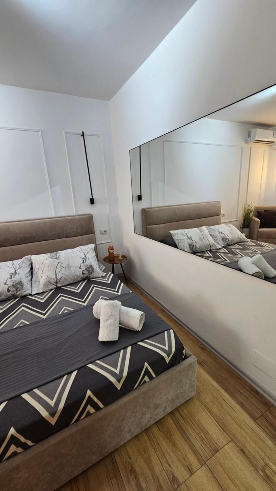 Coco'S Apartment ติรานา ภายนอก รูปภาพ